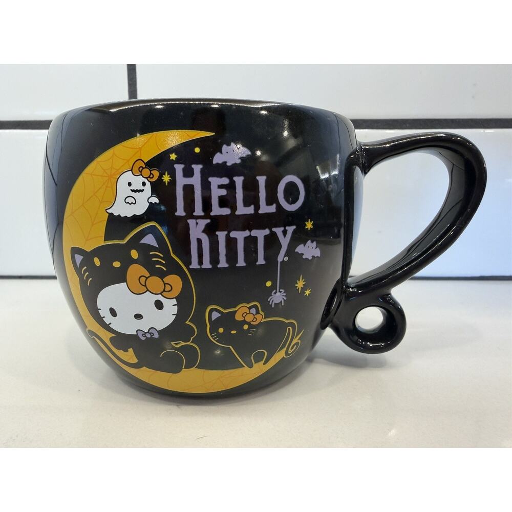 NEW‎ Hello Kitty BLACK CAT Halloween 16oz Black Ceramic Coffee Cup w/Loop Handle